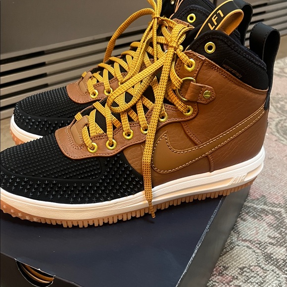 Nike Lunar Force 1 Men’s Duckboot Size 10 Brand New w/Box !!!! - Picture 4 of 9